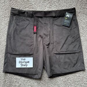NIKE SB VELVET CORDUROY BELTED SKATEBOARDING SHORTS MENS LARGE 36 DRI FIT BROWN